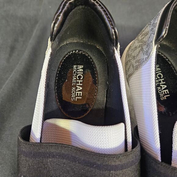 Michael Michael Kors Felix Nylon and Logo Trainer Shoes Size 8.5M Black White - Picture 9 of 11